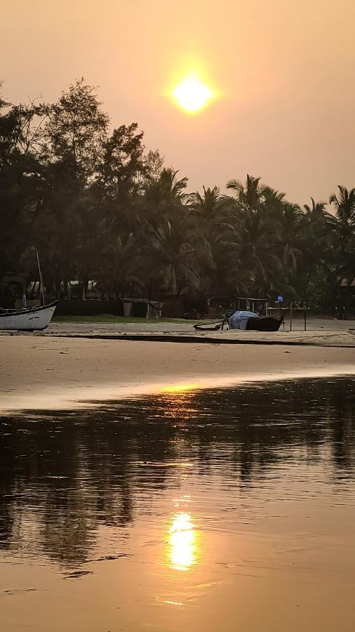 Cocos Beach Resort Palolem Exterior photo