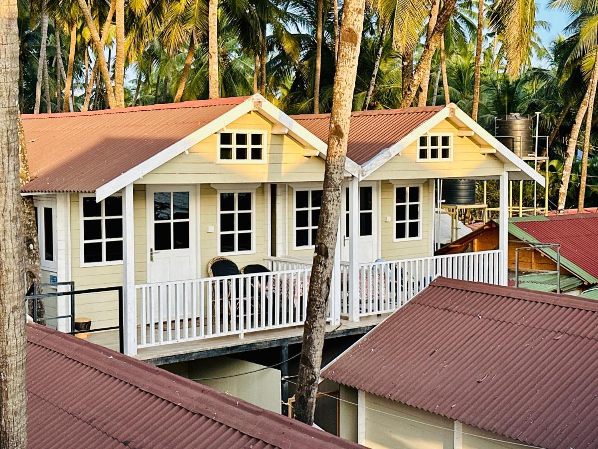 Cocos Beach Resort Palolem Exterior photo