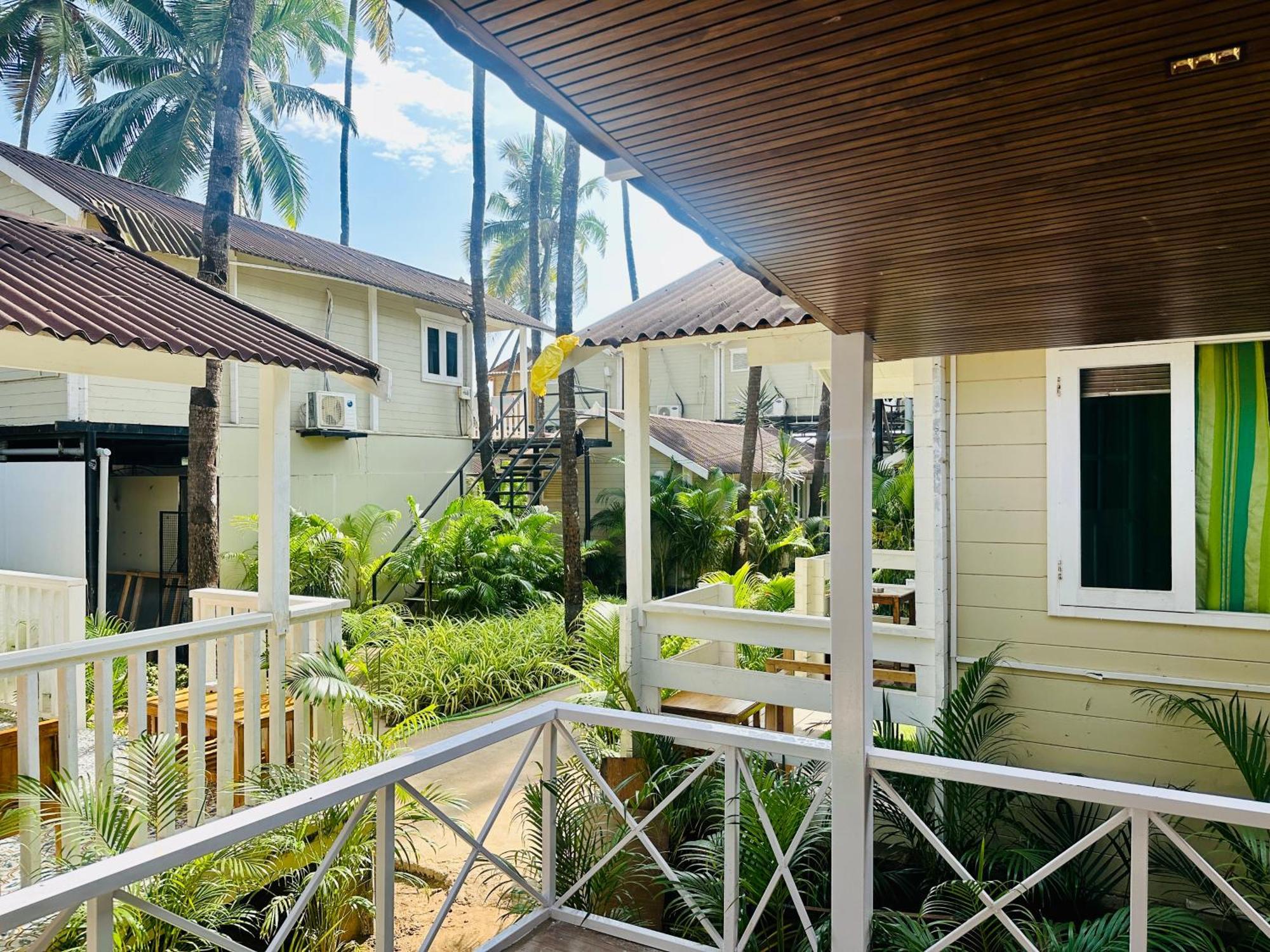 Cocos Beach Resort Palolem Exterior photo